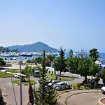 Hotel Marina Bay