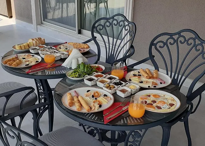 Szálloda Marina Bay 3*