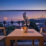 Marina Bay Göcek