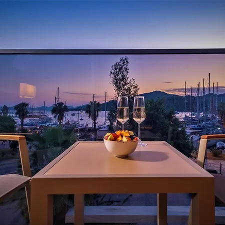 Marina Bay Göcek