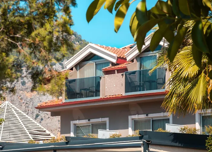 מלון Marina Bay 3*