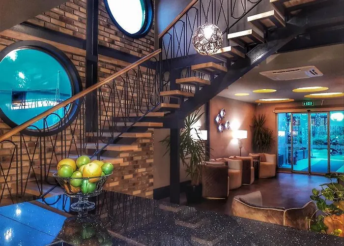 מלון Marina Bay גוג'ק